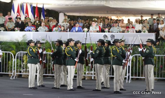 Desfile Militar "Pueblo Ejército"
