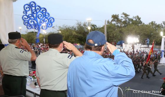 Desfile Militar "Pueblo Ejército"