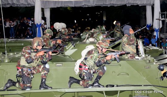 Desfile Militar "Pueblo Ejército"