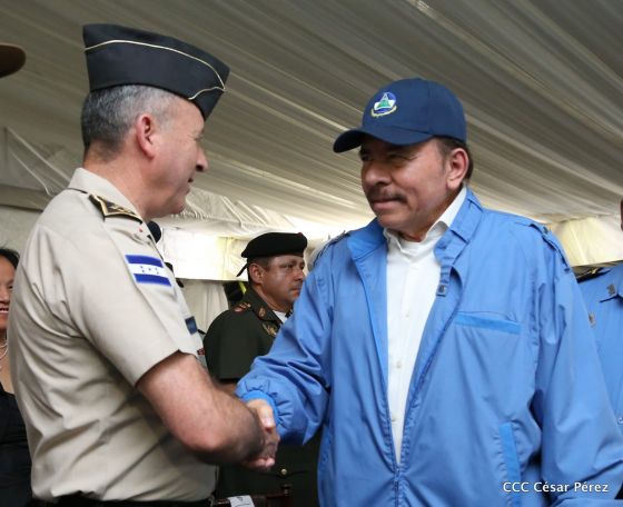 Desfile Militar "Pueblo Ejército"