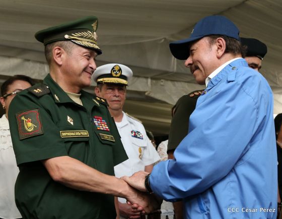 Desfile Militar "Pueblo Ejército"