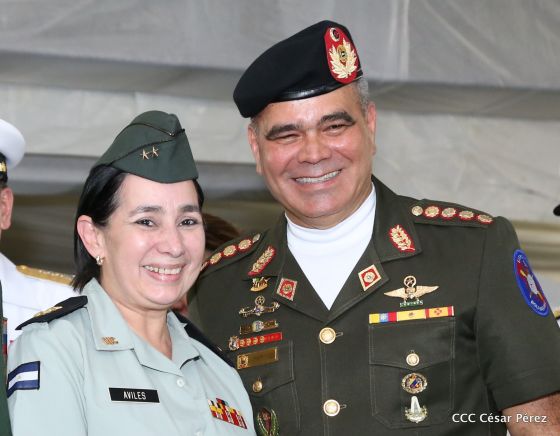 Desfile Militar "Pueblo Ejército"