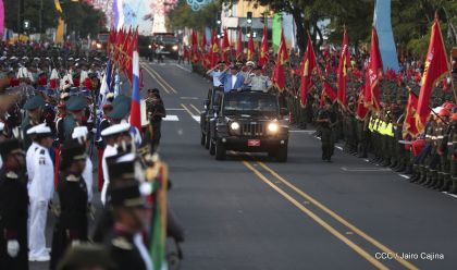 Desfile Militar "Pueblo Ejército"