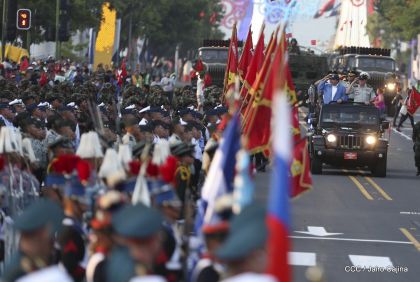 Desfile Militar "Pueblo Ejército"