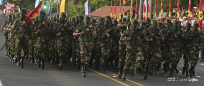 Desfile Militar "Pueblo Ejército"