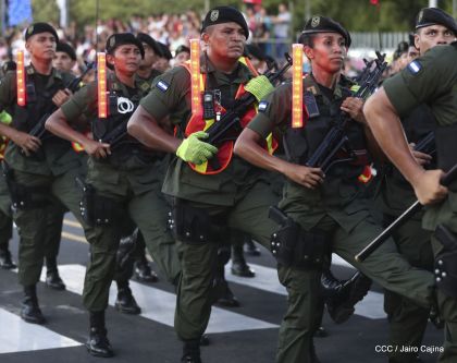 Desfile Militar "Pueblo Ejército"