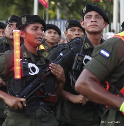 Desfile Militar "Pueblo Ejército"