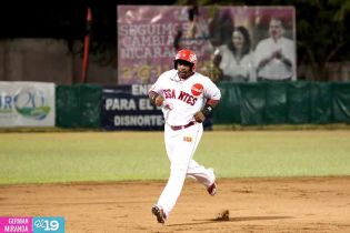 Rivas toma ventaja en semifinal de LNBP