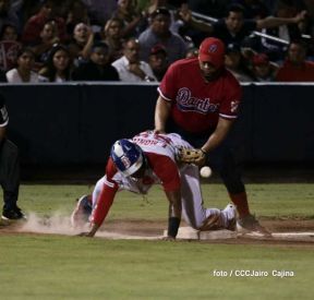 Indios del Bóer entierran a los Dantos y clasifican a la final del Pomares