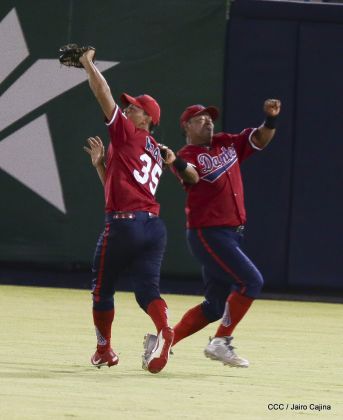 Indios del Bóer entierran a los Dantos y clasifican a la final del Pomares