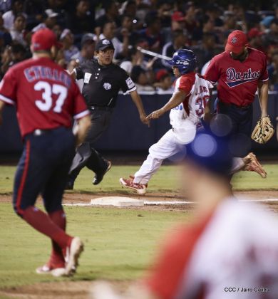 Indios del Bóer entierran a los Dantos y clasifican a la final del Pomares