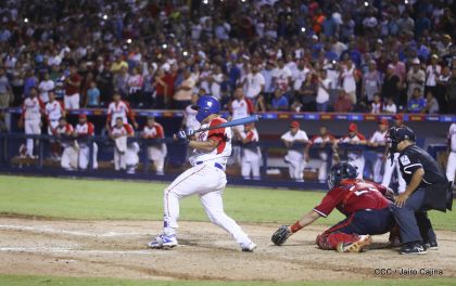 Indios del Bóer entierran a los Dantos y clasifican a la final del Pomares