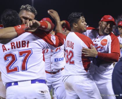 Indios del Bóer entierran a los Dantos y clasifican a la final del Pomares