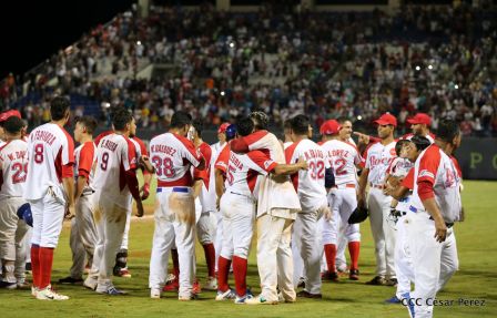 Indios del Bóer entierran a los Dantos y clasifican a la final del Pomares