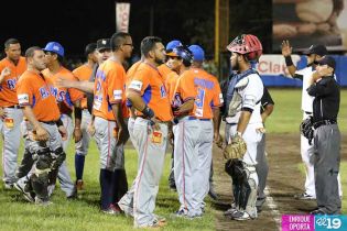 Gigantes a una victoria de la final