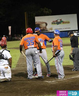 Gigantes a una victoria de la final