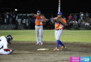 Gigantes a una victoria de la final