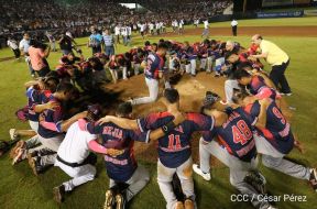 León se corona campeón de la liga Germán Pomares 2019
