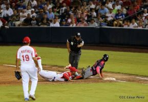 León se corona campeón de la liga Germán Pomares 2019