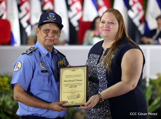 Celebración del 40 Aniversario de la Policía Nacional