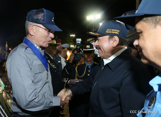 Celebración del 40 Aniversario de la Policía Nacional