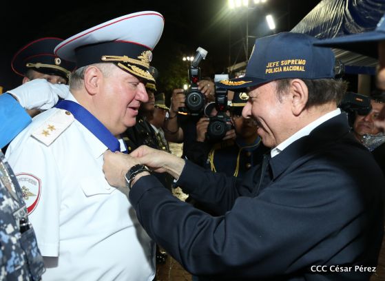 Celebración del 40 Aniversario de la Policía Nacional