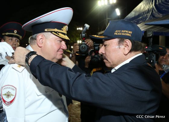 Celebración del 40 Aniversario de la Policía Nacional