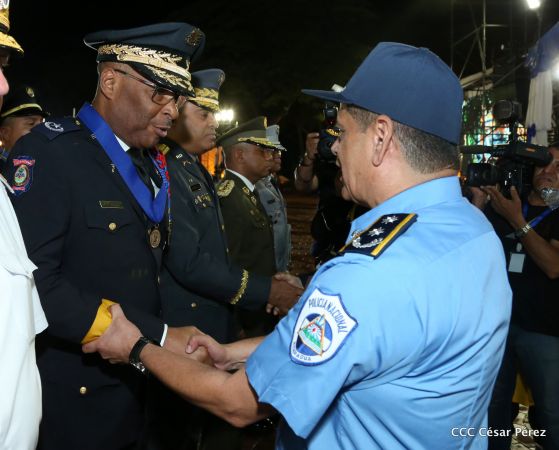 Celebración del 40 Aniversario de la Policía Nacional