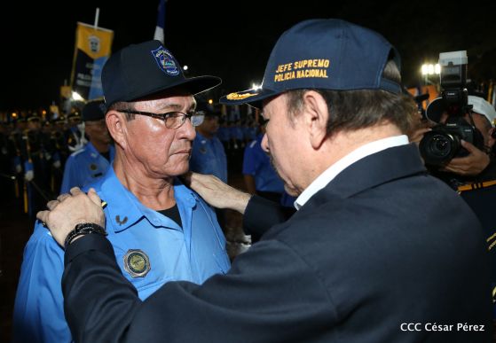 Celebración del 40 Aniversario de la Policía Nacional