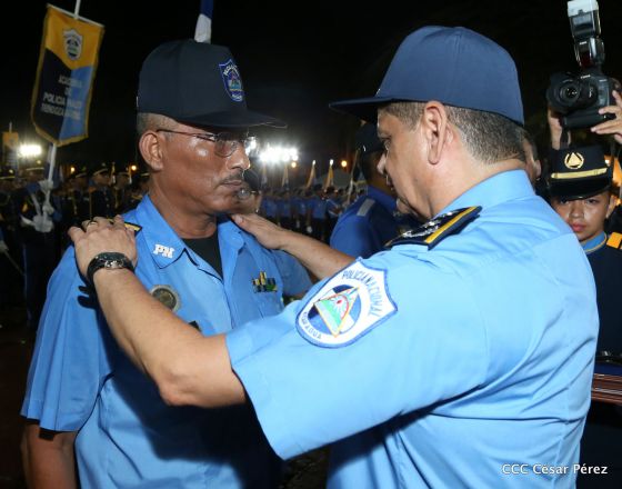 Celebración del 40 Aniversario de la Policía Nacional
