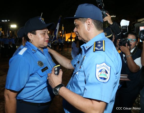 Celebración del 40 Aniversario de la Policía Nacional