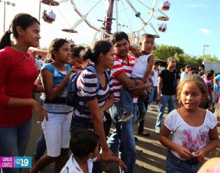 Occidente continúa disfrutando en familia Parque de la Niñez Feliz