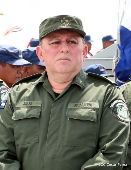  Ejército abandera buques logísticos para misiones en el Pacífico