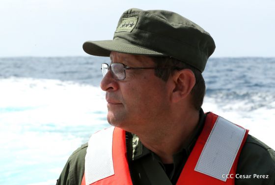  Ejército abandera buques logísticos para misiones en el Pacífico