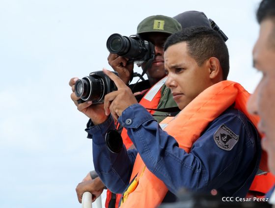  Ejército abandera buques logísticos para misiones en el Pacífico