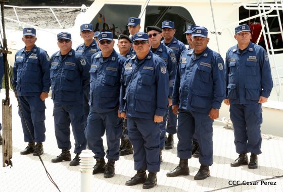  Ejército abandera buques logísticos para misiones en el Pacífico