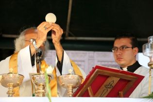 Feligresía de Carazo celebra elevación a Cardenal de Monseñor Brenes