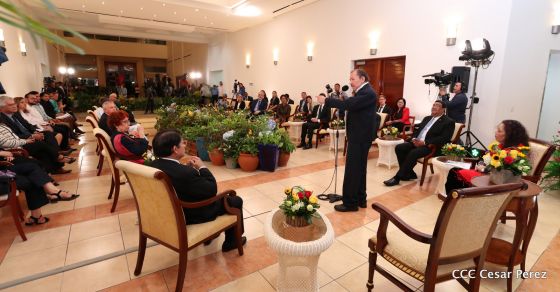 Presidente Daniel Ortega y vicepresidenta Rosario Murillo reciben cartas credenciales de 11 nuevos embajadores