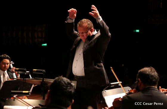  Nicaragua rinde homenaje a Alicia Alonso