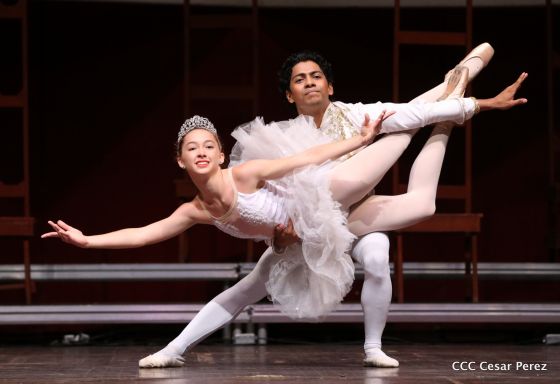  Nicaragua rinde homenaje a Alicia Alonso