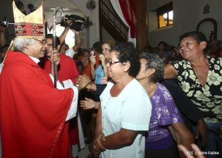 Tipitapeños celebran al Señor de Esquipulas en compañía del Cardenal Brenes