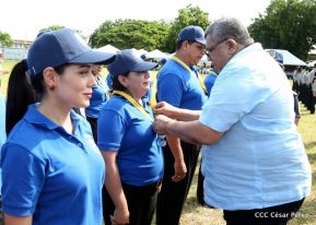 Ministerio de Gobernación realiza acto de ascenso en grados