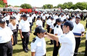 Ministerio de Gobernación realiza acto de ascenso en grados