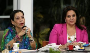 Compañera Rosario sostiene encuentro con Primera Dama de Honduras