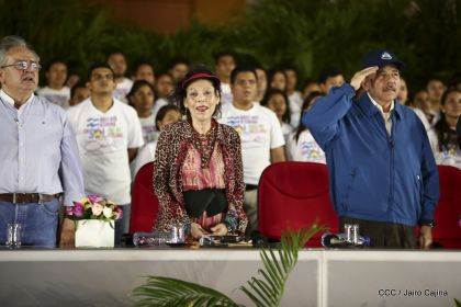 Presidente Daniel Ortega y vicepresidenta Rosario Murillo en homenaje al Padre de la Revolución Sandinista Carlos Fonseca