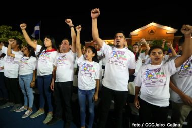 Presidente Daniel Ortega y vicepresidenta Rosario Murillo en homenaje al Padre de la Revolución Sandinista Carlos Fonseca
