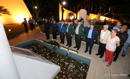 Presidente Daniel Ortega y vicepresidenta Rosario Murillo en homenaje al Padre de la Revolución Sandinista Carlos Fonseca