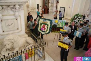 Nicaragua rinde homenaje al insigne poeta Rubén Darío