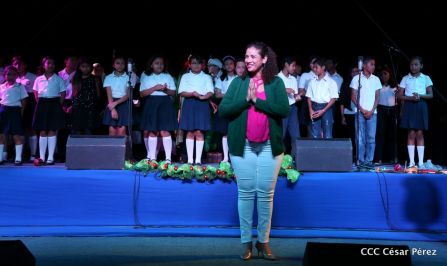 Monumento a la Paz y la Alegría: Nicaragua Unidos en Amor, Solidaridad y Armonía