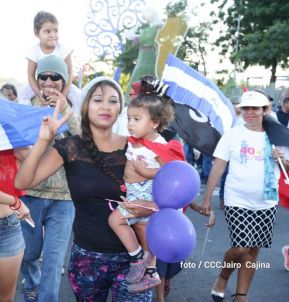 Caminata: “Dignidad, Derechos, No Violencia!”, “Mujeres Valientes!” y ”Con La Paz No se Juega!”